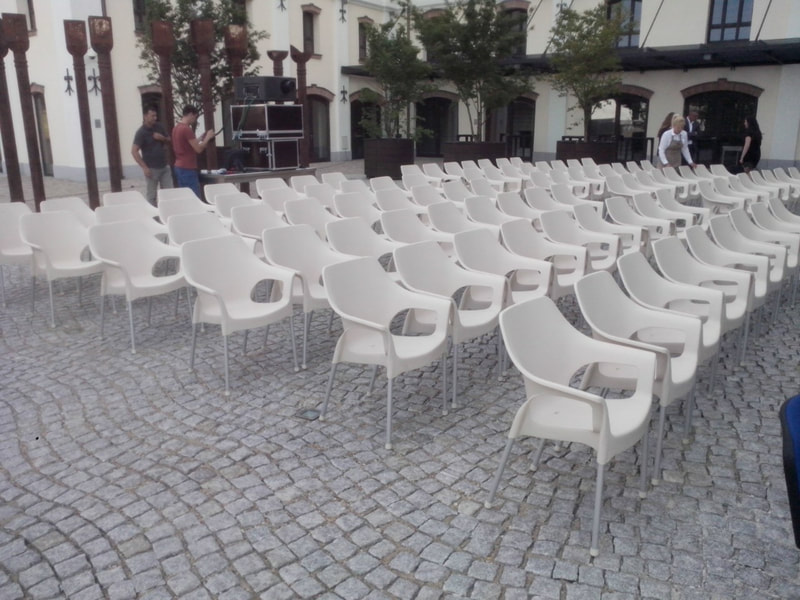 stolice za seminare i predavanja